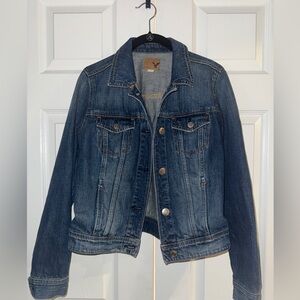 American Eagle denim jacket size Medium